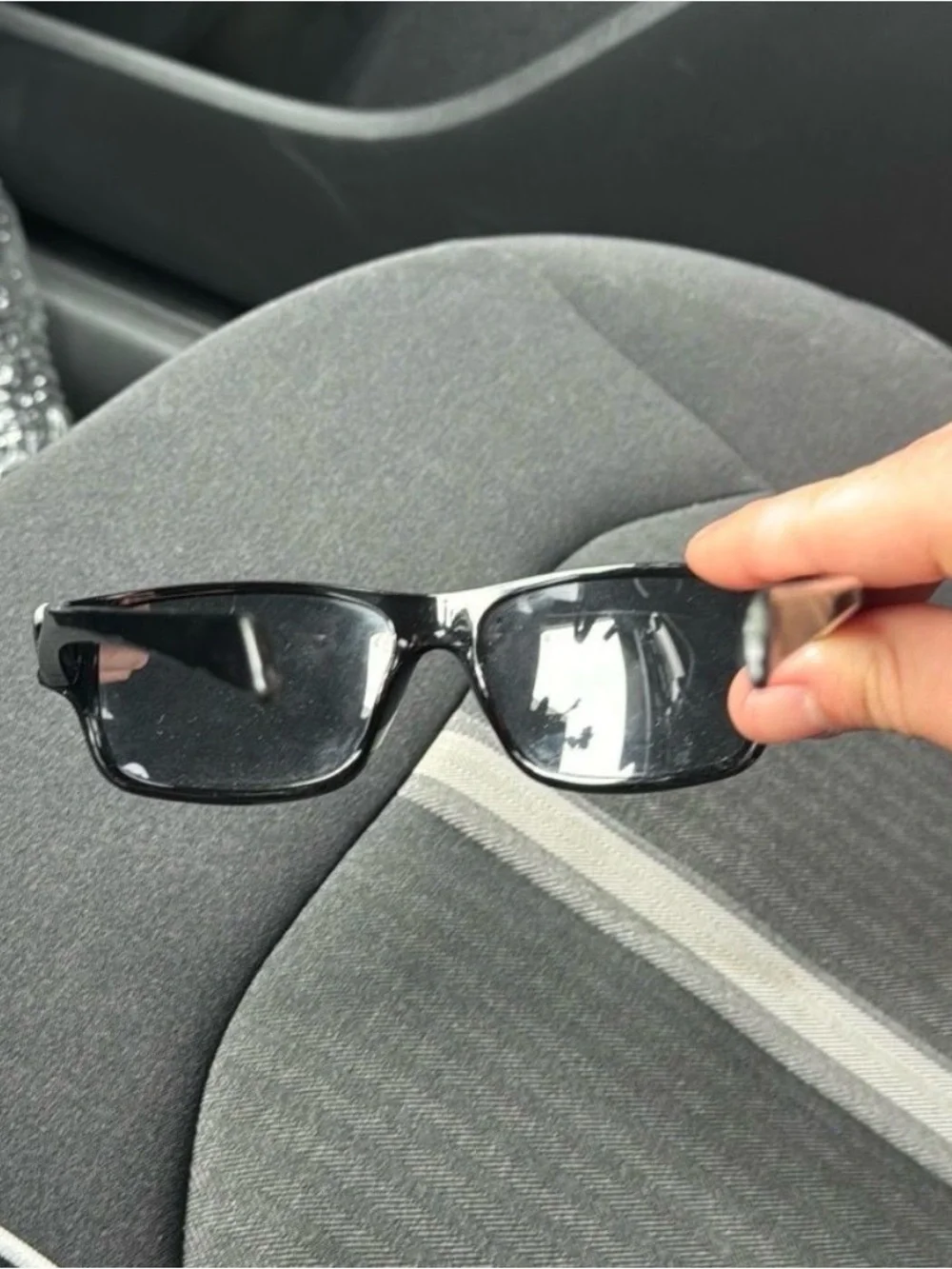 Unisex Black Bulova Sunglasses - Classic Everyday Sty
